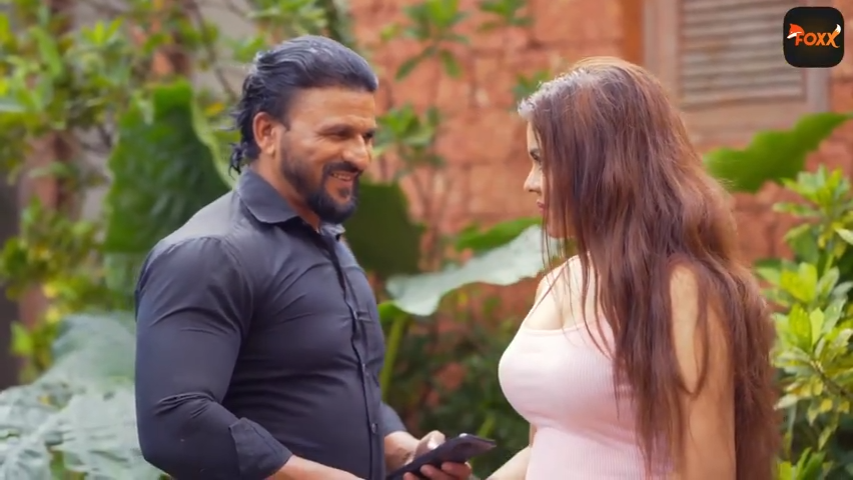 Waiter S01E02 2025 Hindi Hot Web Series -FoxxPrime