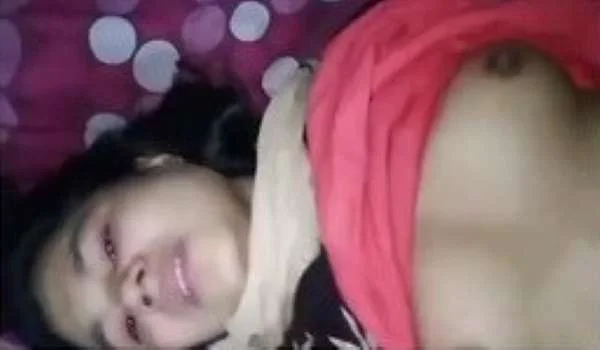 Assame Girl Guwahati Ki Ladki Ko Uske Bf Ne chood chood ke Rulaya