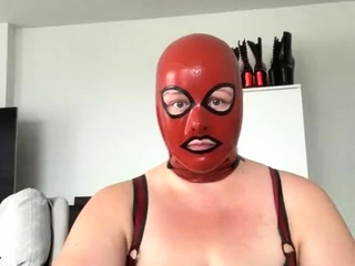 Hot amateur bbw stripping and masturbating